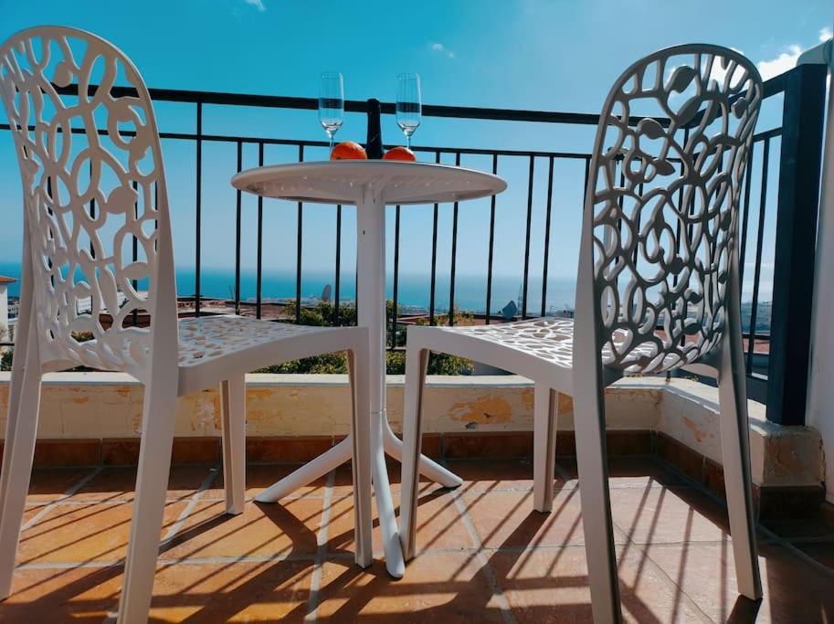 Chayofa Private Pool 'Villa Vibe Tenerife' Sunset & Ocean View מראה חיצוני תמונה