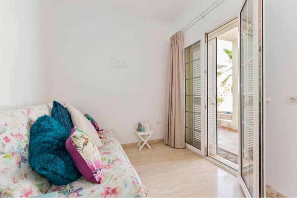 Chayofa Private Pool 'Villa Vibe Tenerife' Sunset & Ocean View מראה חיצוני תמונה